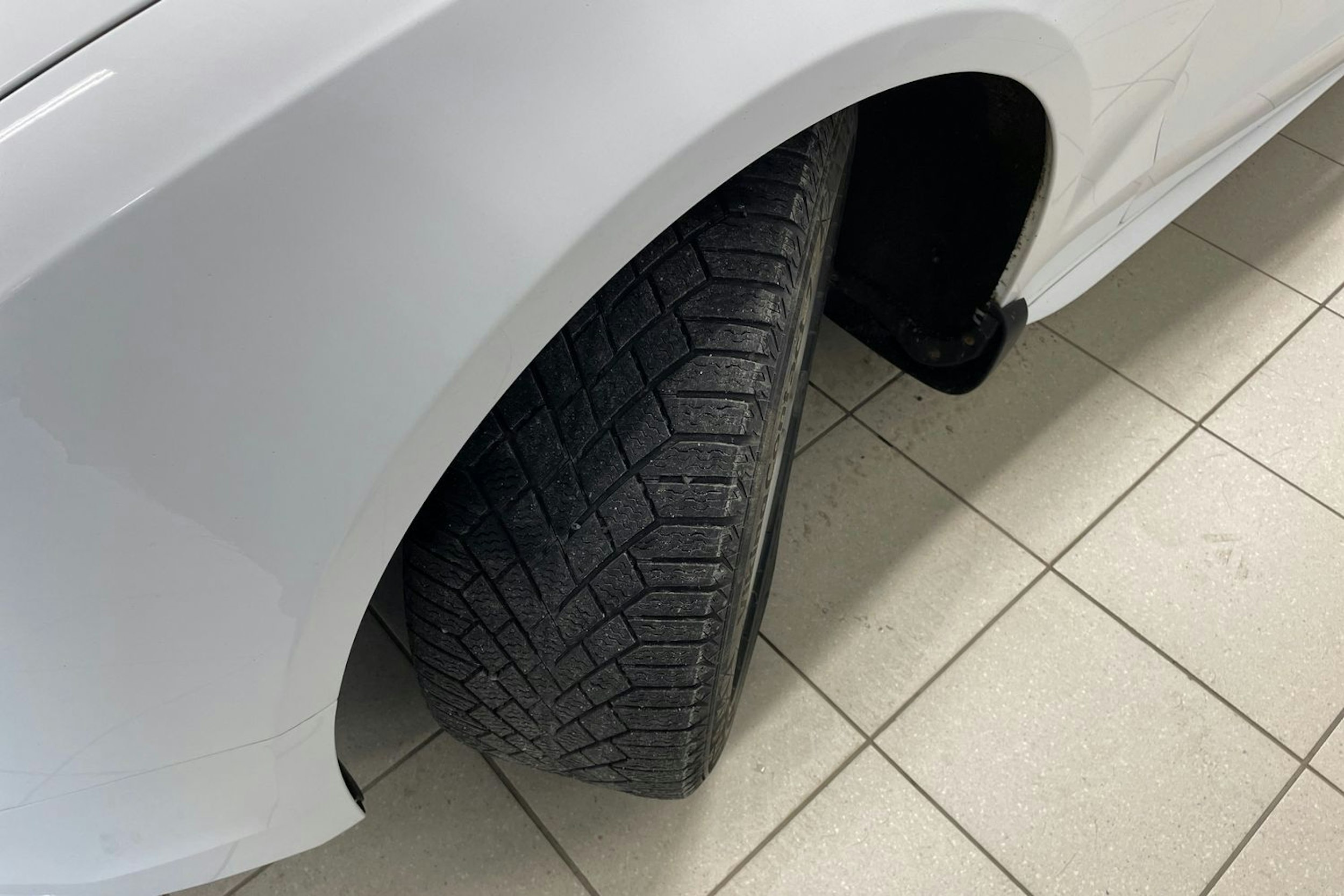 Valkoinen Audi A5 2012 kuva 9.