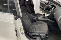 Valkoinen Audi A5 2012 kuva 21.