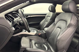 musta Audi A5 2012 kuva 11.