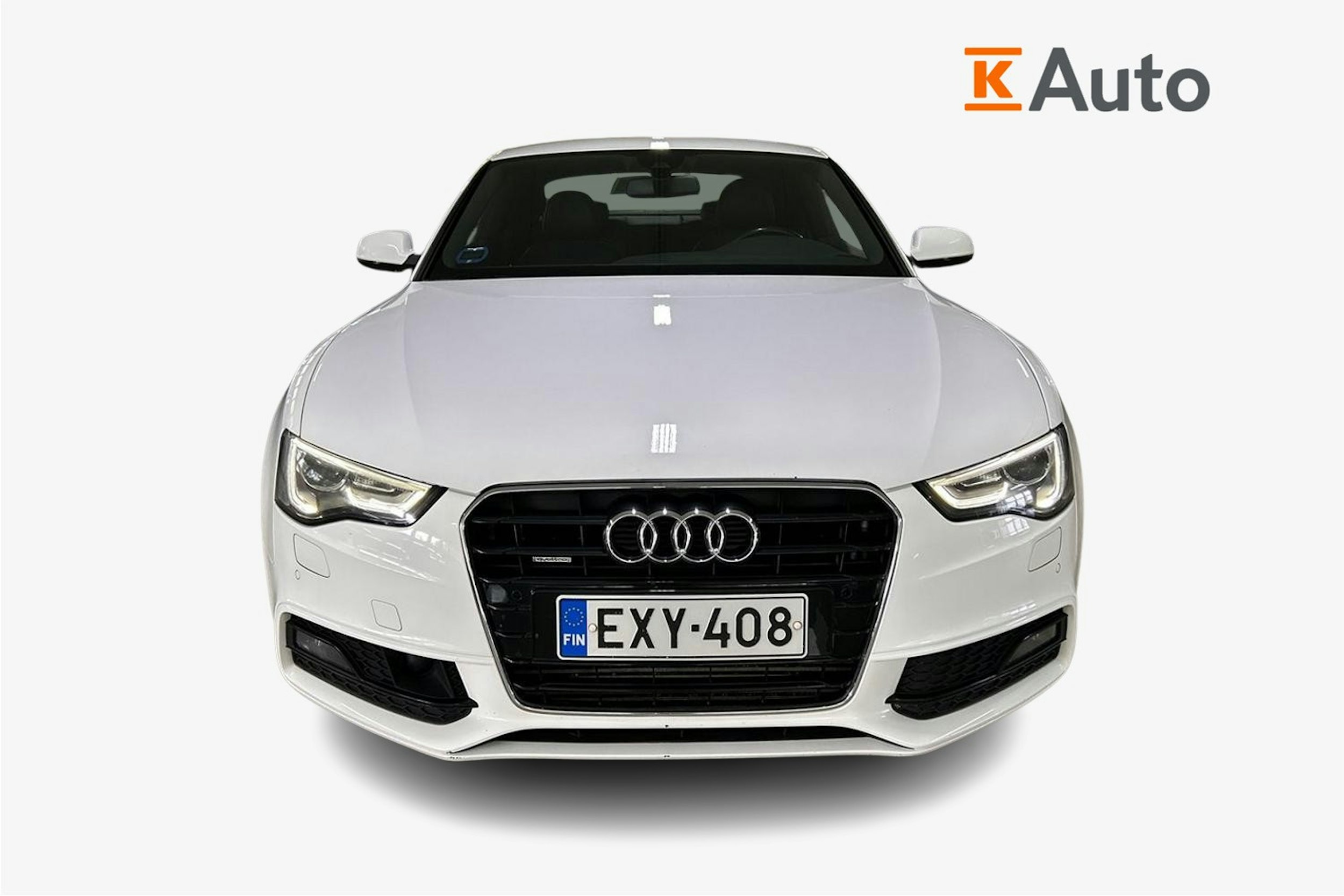 valkoinen Audi A5 2012 kuva 5.