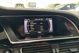 valkoinen Audi A5 2012 kuva 16.