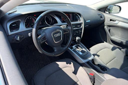 Sininen Audi A5 2012 kuva 3.