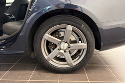 Sininen Audi A5 2012 kuva 13.