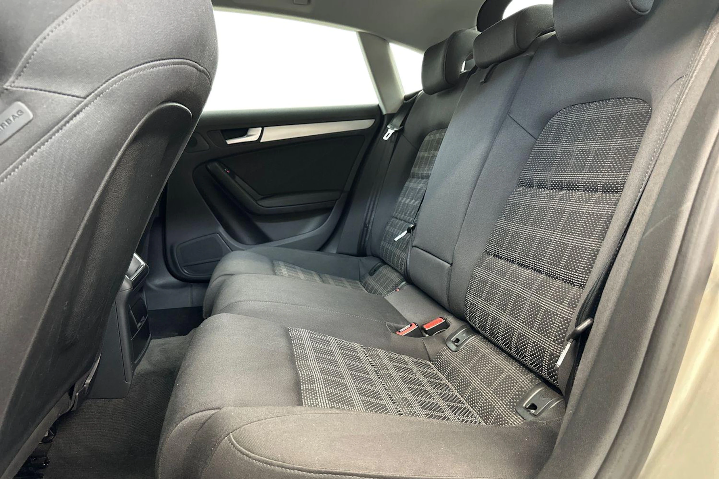 hopea Audi A5 2012 kuva 8.
