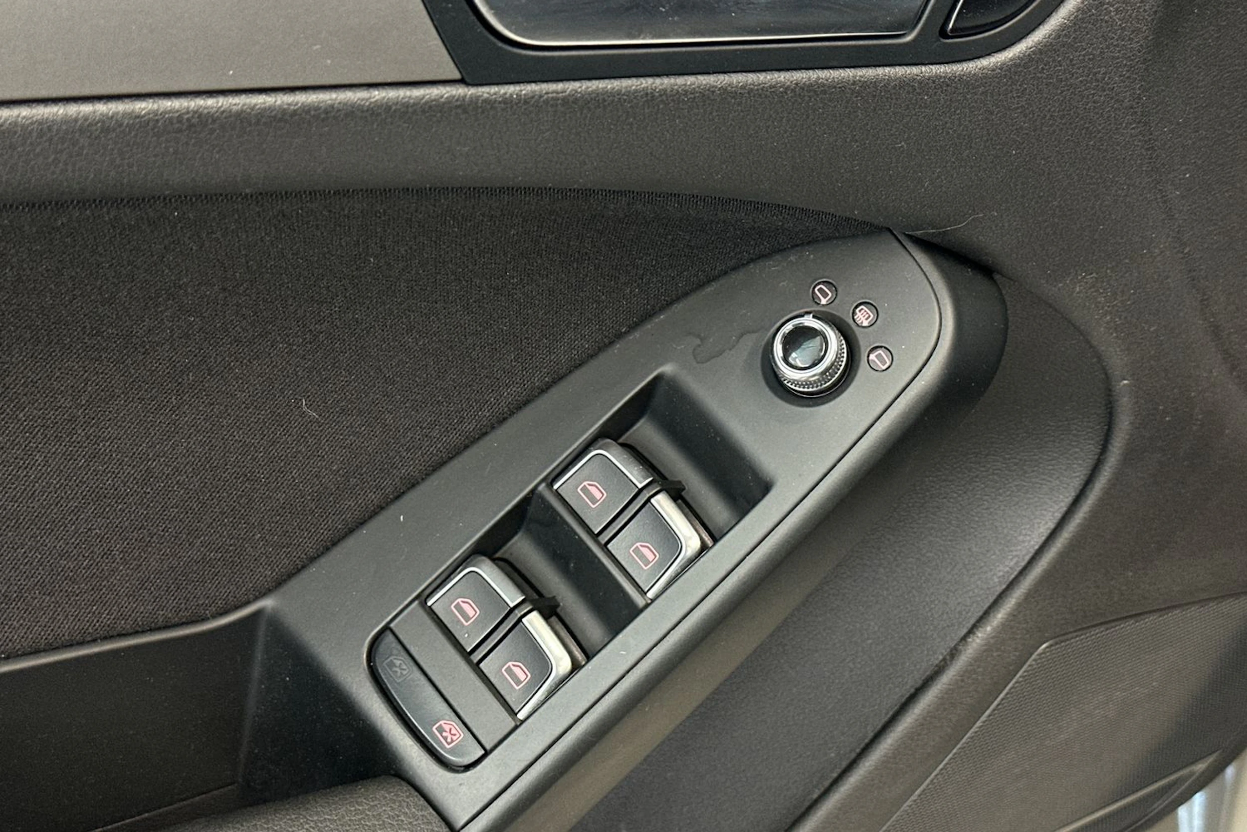 hopea Audi A5 2012 kuva 14.