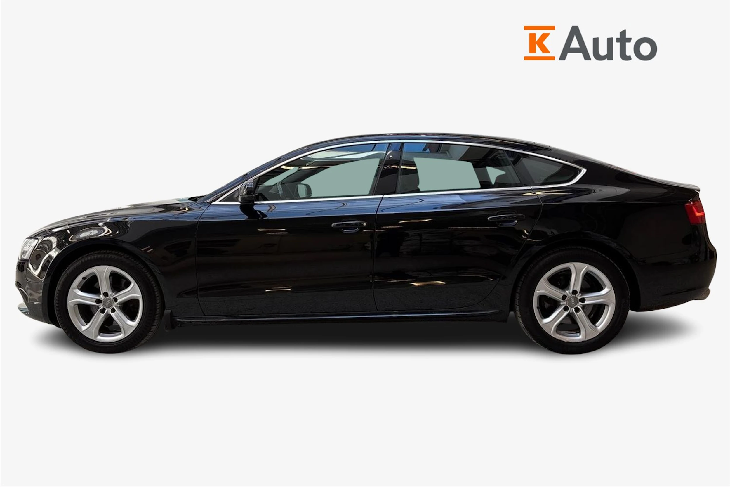 musta Audi A5 2012 kuva 7.