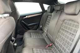 musta Audi A5 2012 kuva 11.