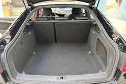 musta Audi A5 2012 kuva 16.
