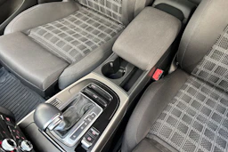 musta Audi A5 2012 kuva 23.