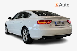 valkoinen Audi A5 2012 kuva 2.