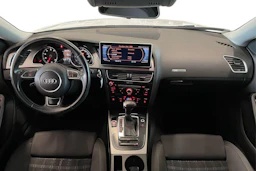 valkoinen Audi A5 2012 kuva 7.