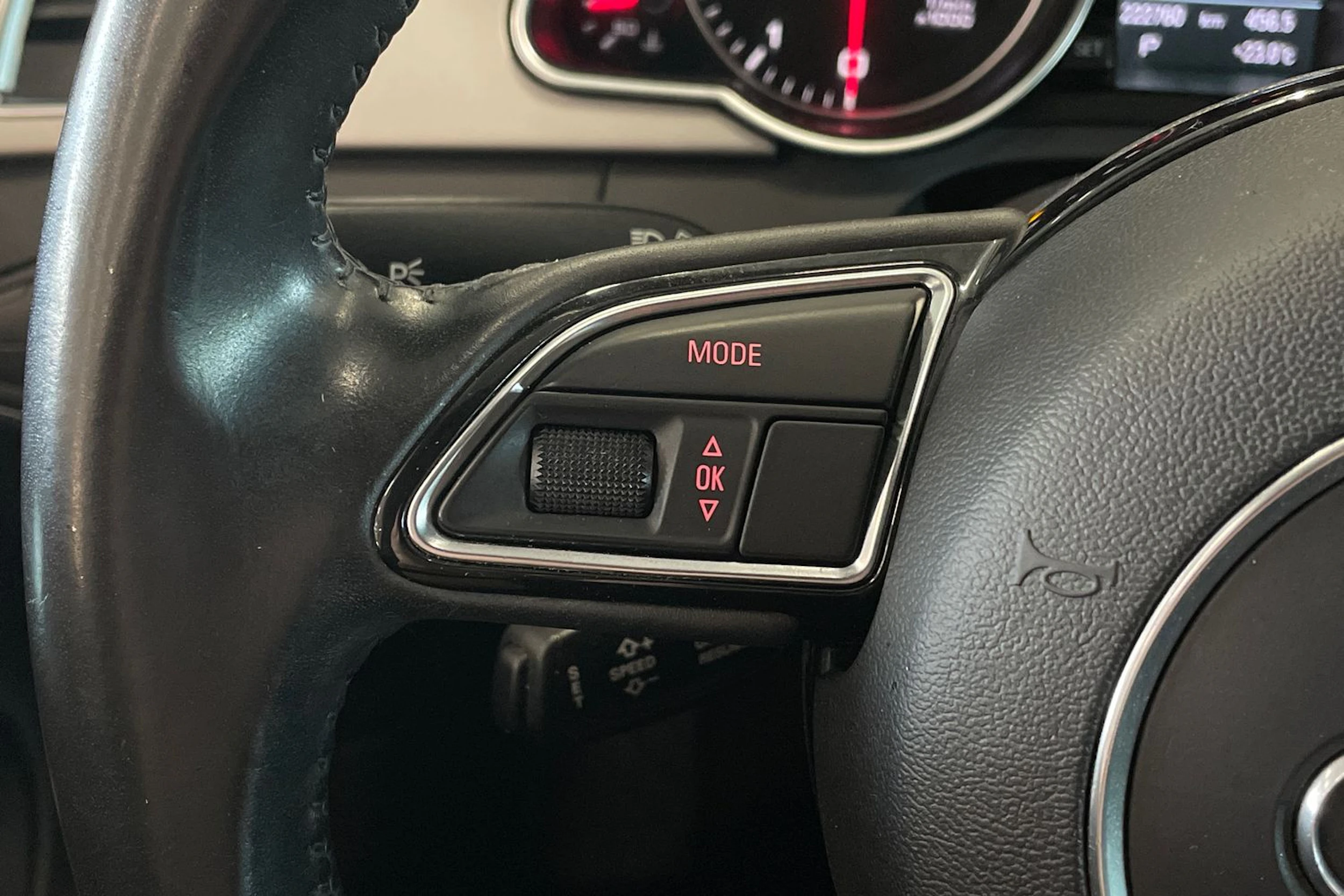 valkoinen Audi A5 2012 kuva 15.