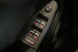 valkoinen Audi A5 2012 kuva 24.