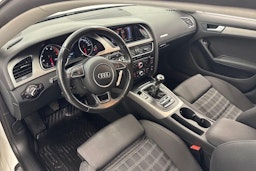 valkoinen Audi A5 2012 kuva 7.