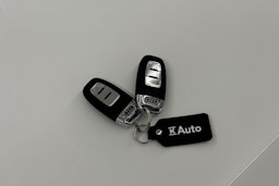valkoinen Audi A5 2012 kuva 22.