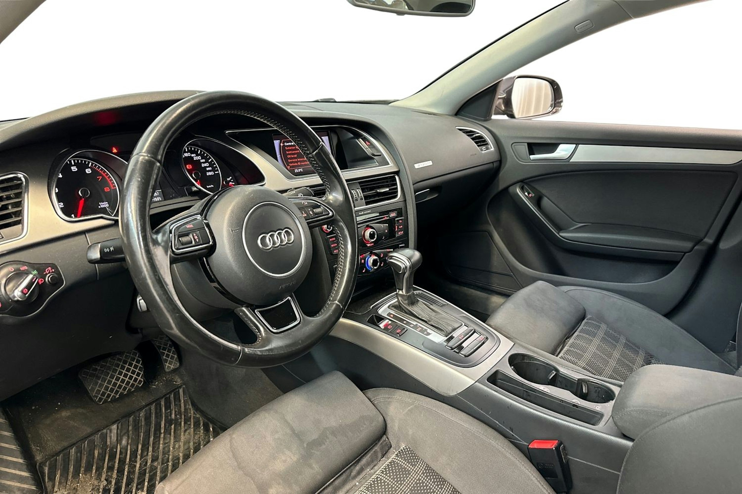 harmaa Audi A5 2012 kuva 3.