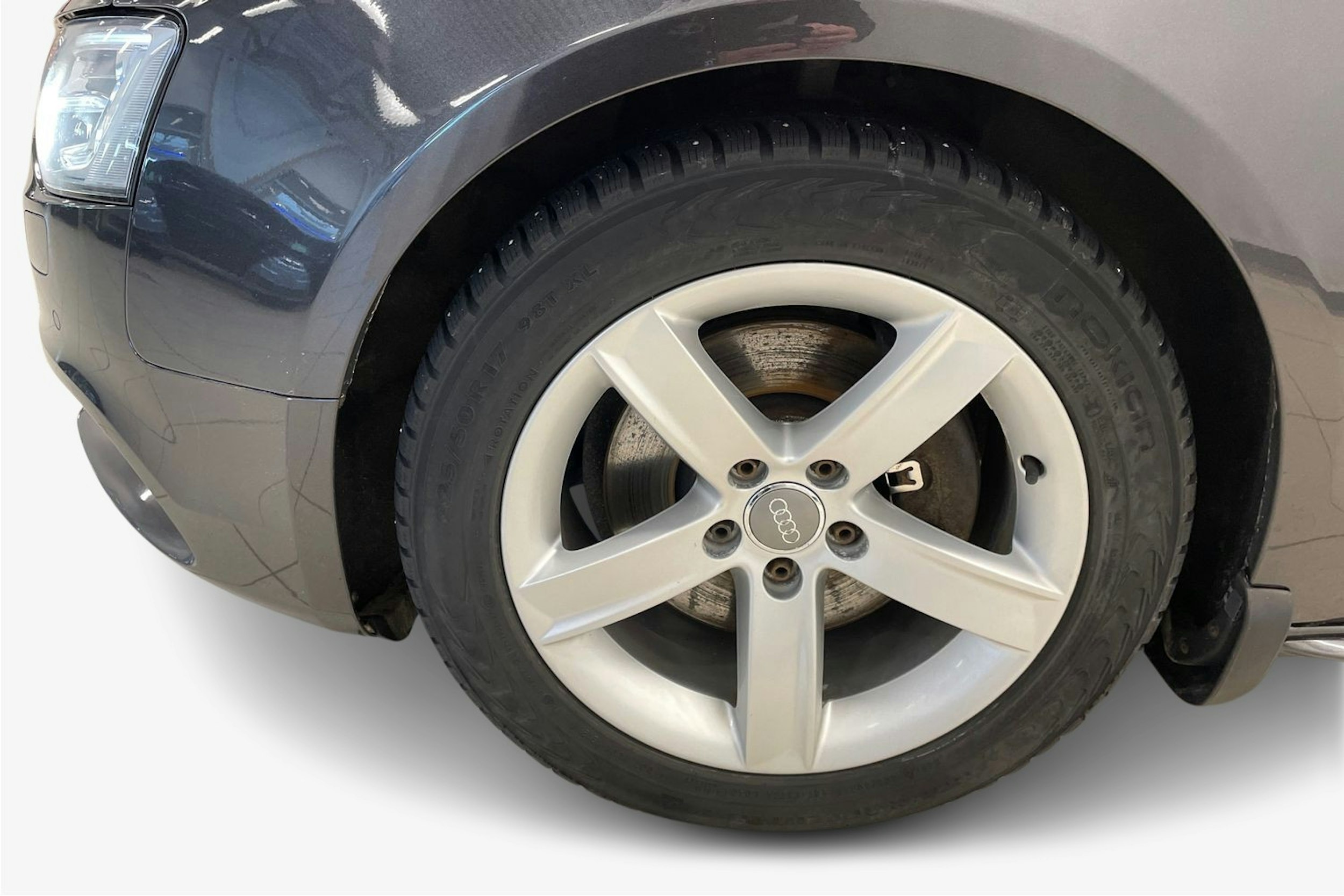 harmaa Audi A5 2013 kuva 12.