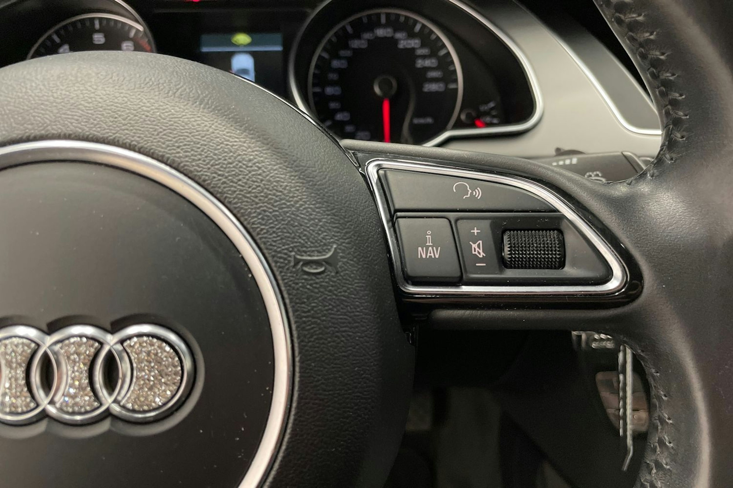 harmaa Audi A5 2013 kuva 16.