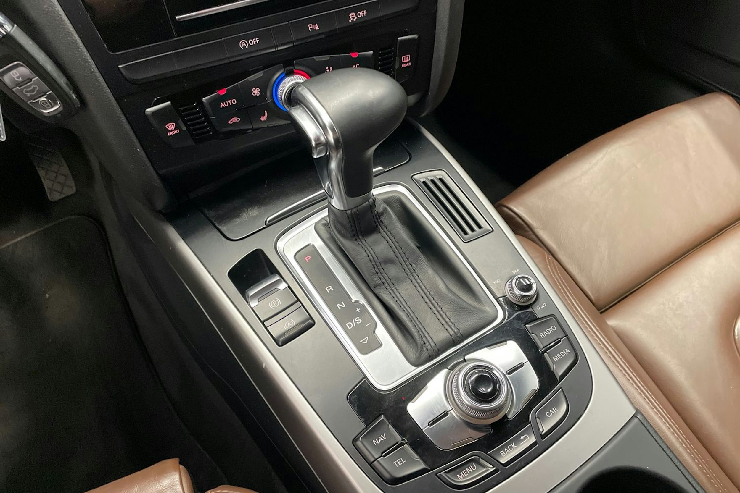 harmaa Audi A5 2013 kuva 18.