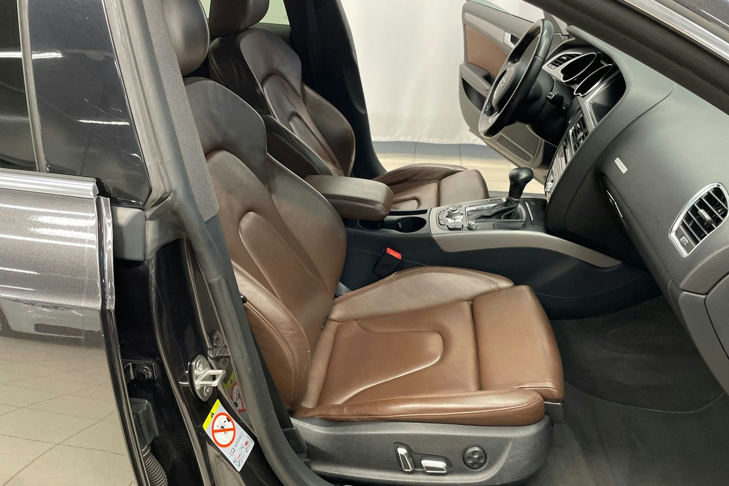 harmaa Audi A5 2013 kuva 26.