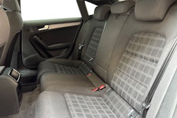 punainen Audi A5 2013 kuva 10.