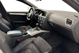 valkoinen Audi A5 2013 kuva 10.