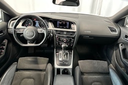 valkoinen Audi A5 2013 kuva 15.