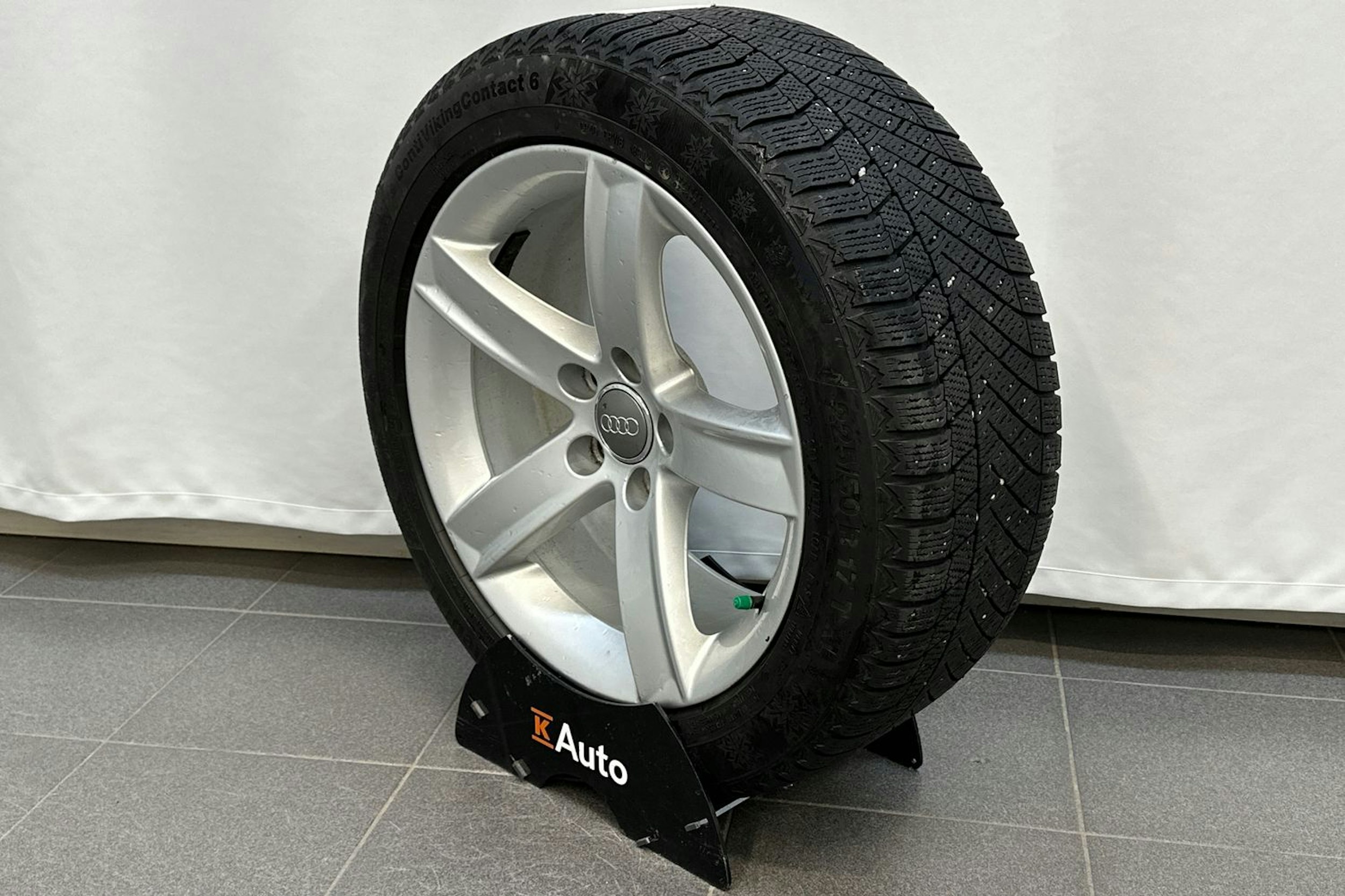 valkoinen Audi A5 2013 kuva 18.