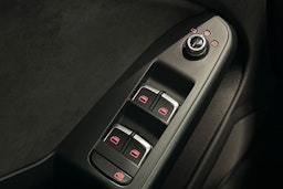 valkoinen Audi A5 2013 kuva 29.
