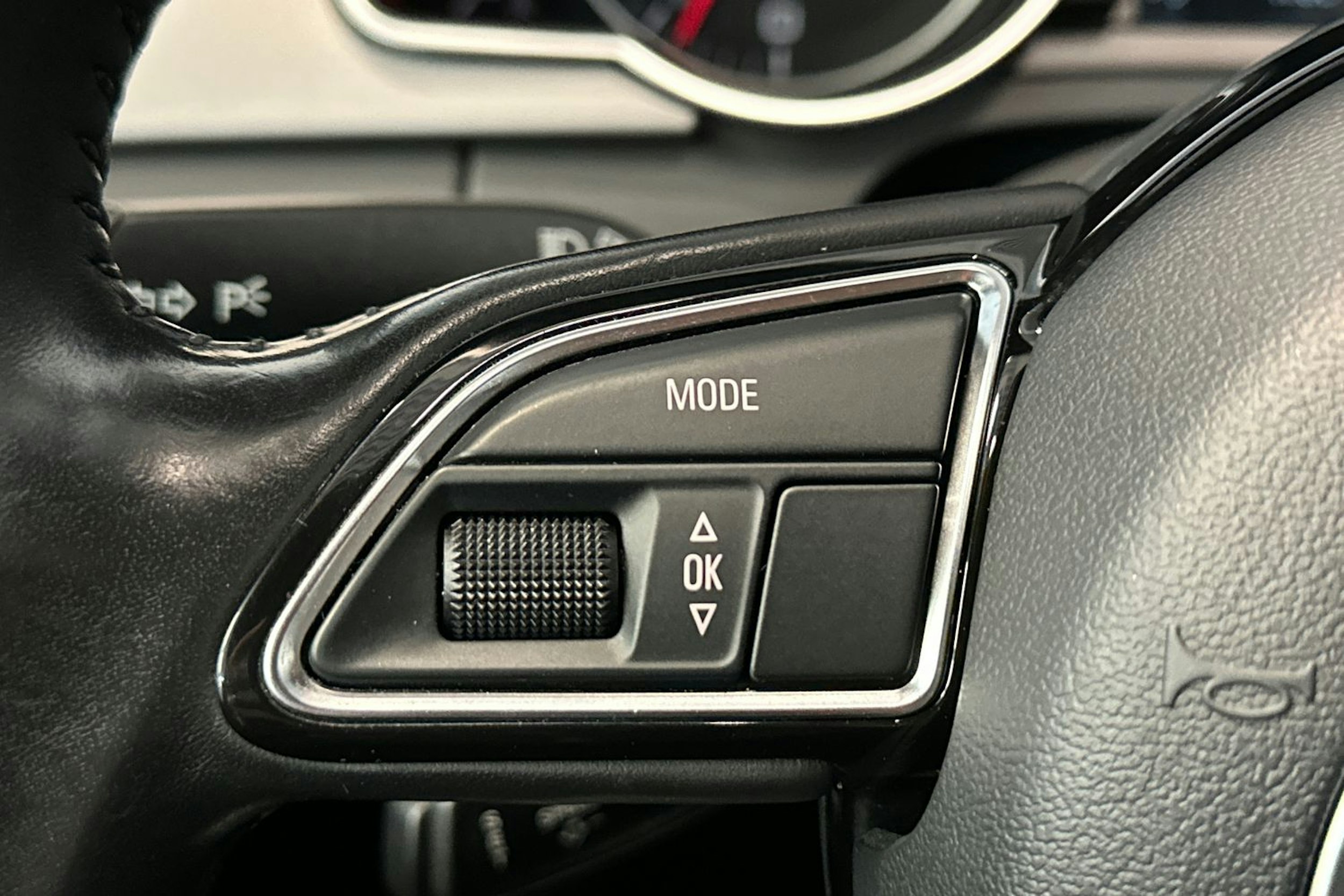 valkoinen Audi A5 2013 kuva 30.