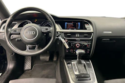 musta Audi A5 2013 kuva 7.