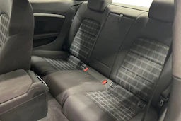 musta Audi A5 2013 kuva 8.