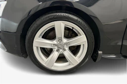 musta Audi A5 2013 kuva 9.