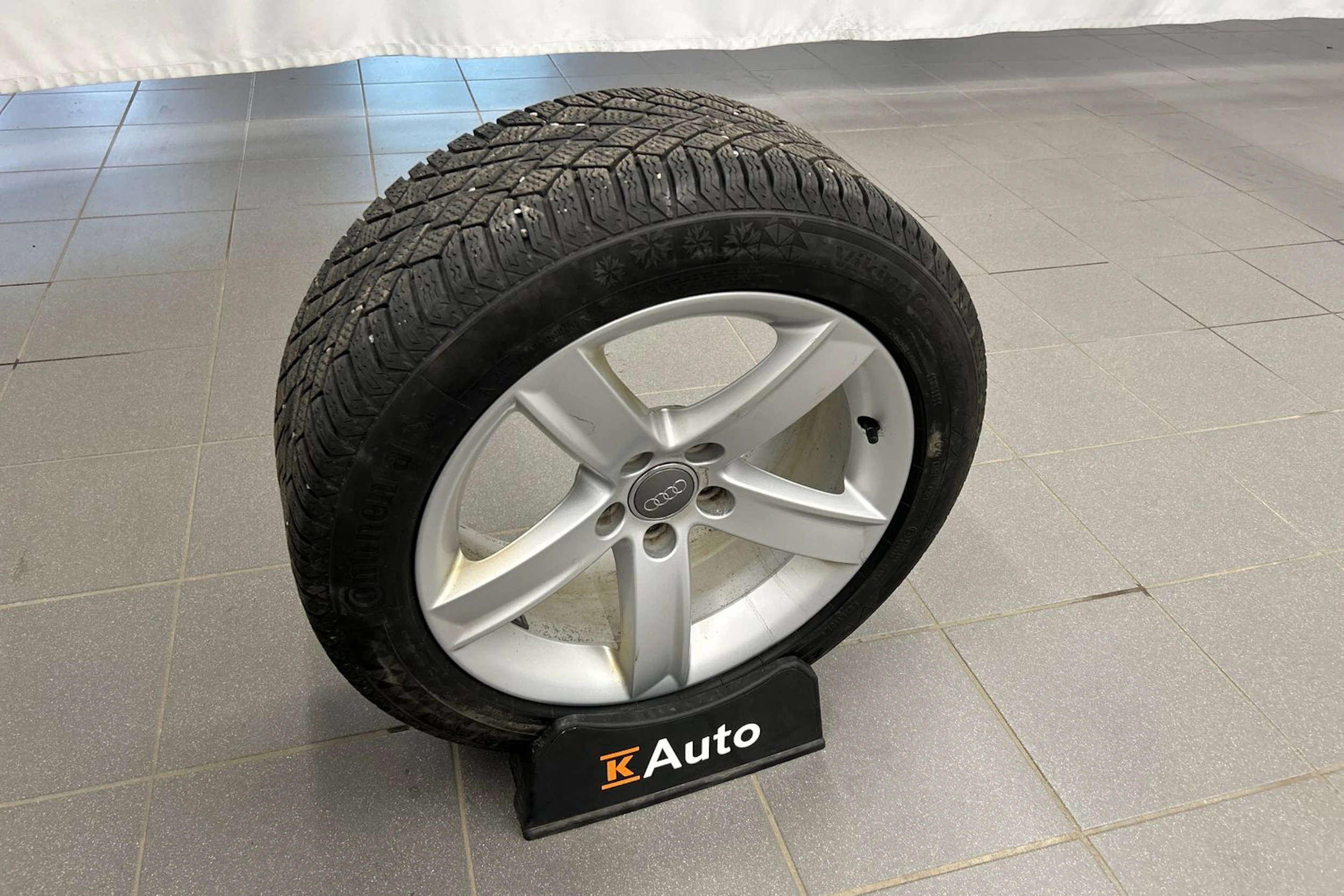 musta Audi A5 2013 kuva 11.
