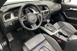 harmaa Audi A5 2013 kuva 6.