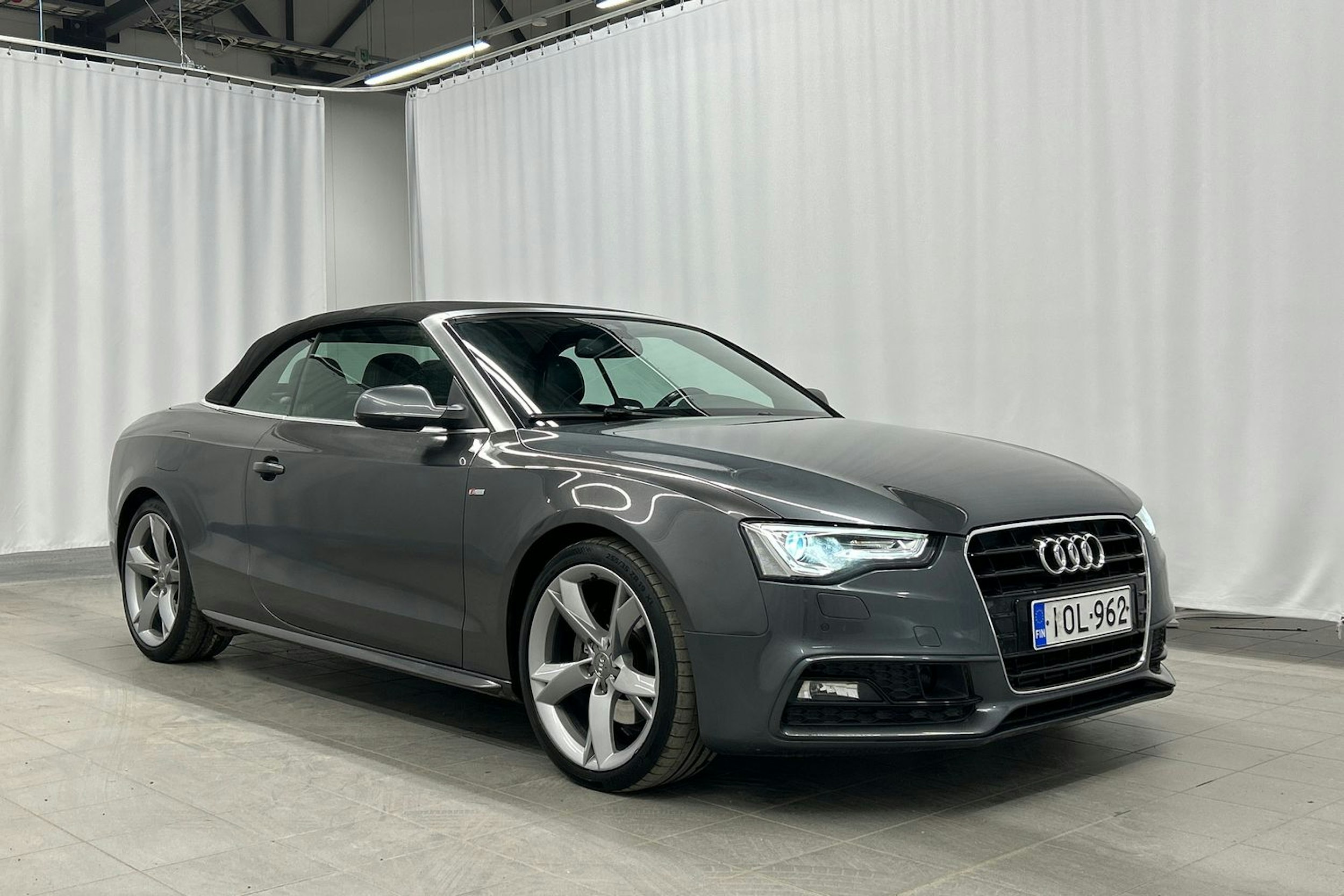 harmaa Audi A5 2013 kuva 18.