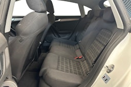 valkoinen Audi A5 2013 kuva 10.