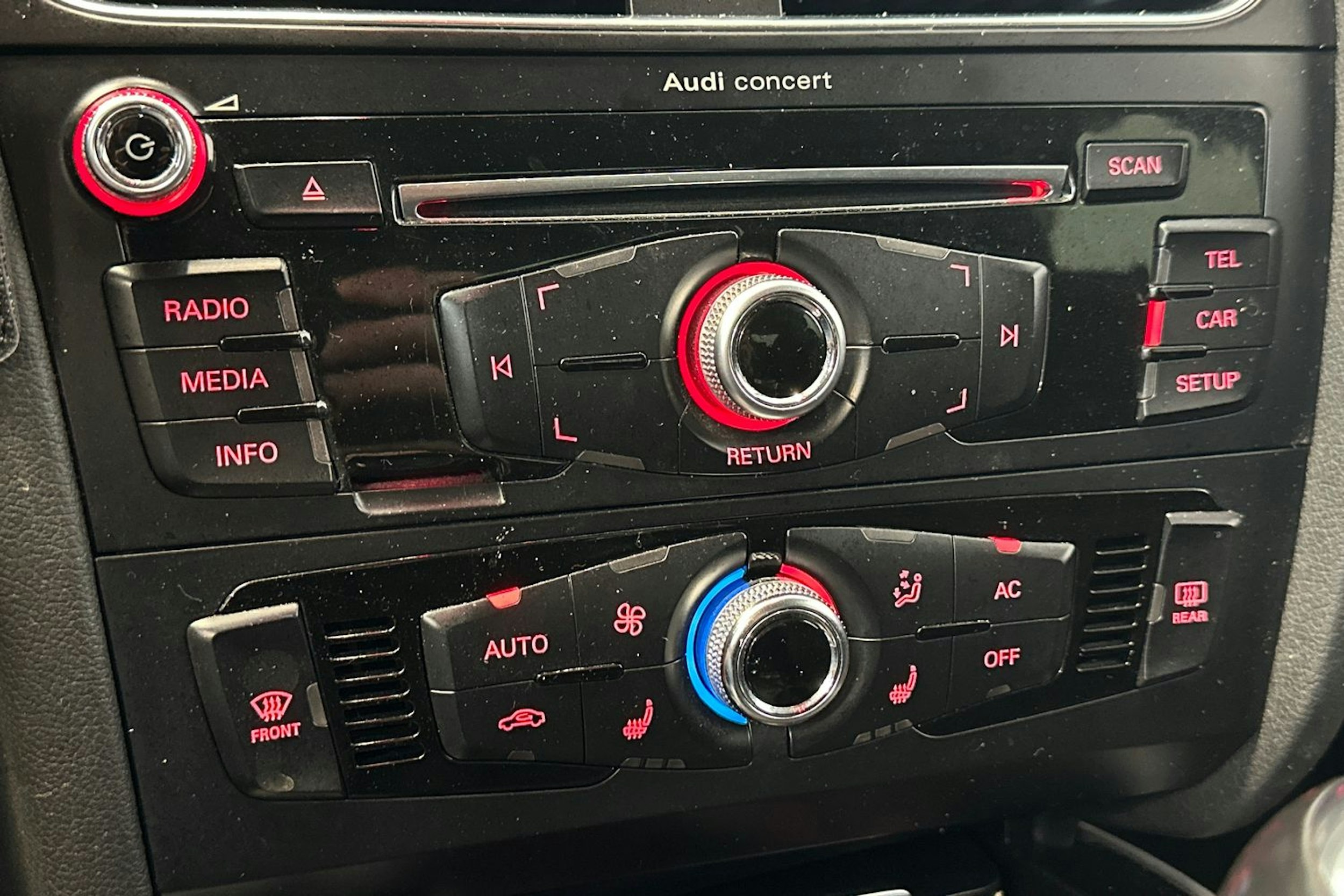 valkoinen Audi A5 2013 kuva 24.