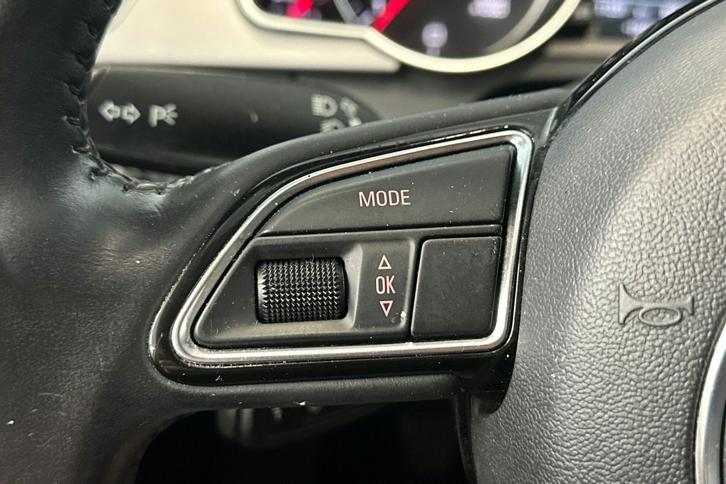 valkoinen Audi A5 2013 kuva 27.