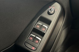 valkoinen Audi A5 2013 kuva 30.