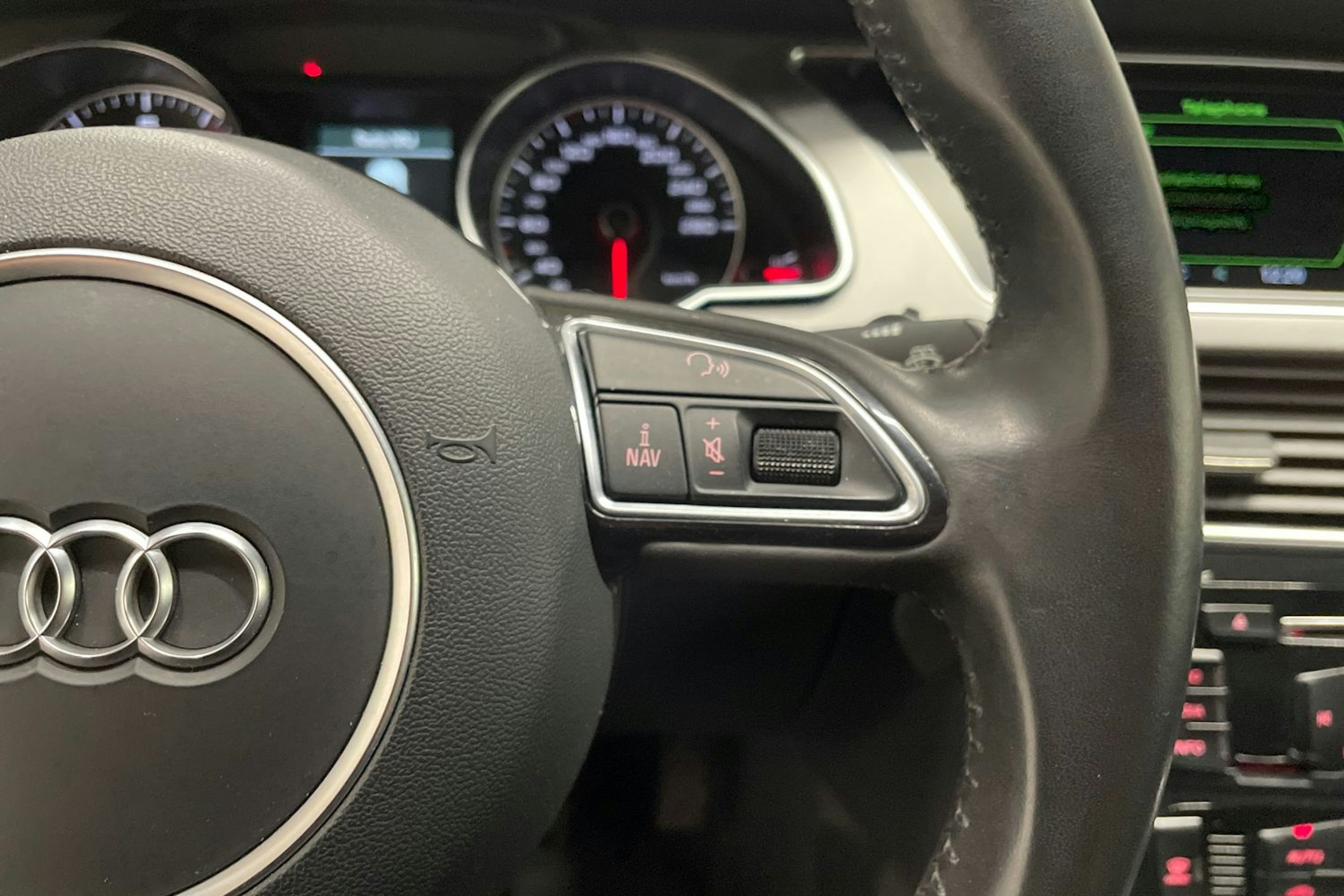 Musta Audi A5 2013 kuva 16.