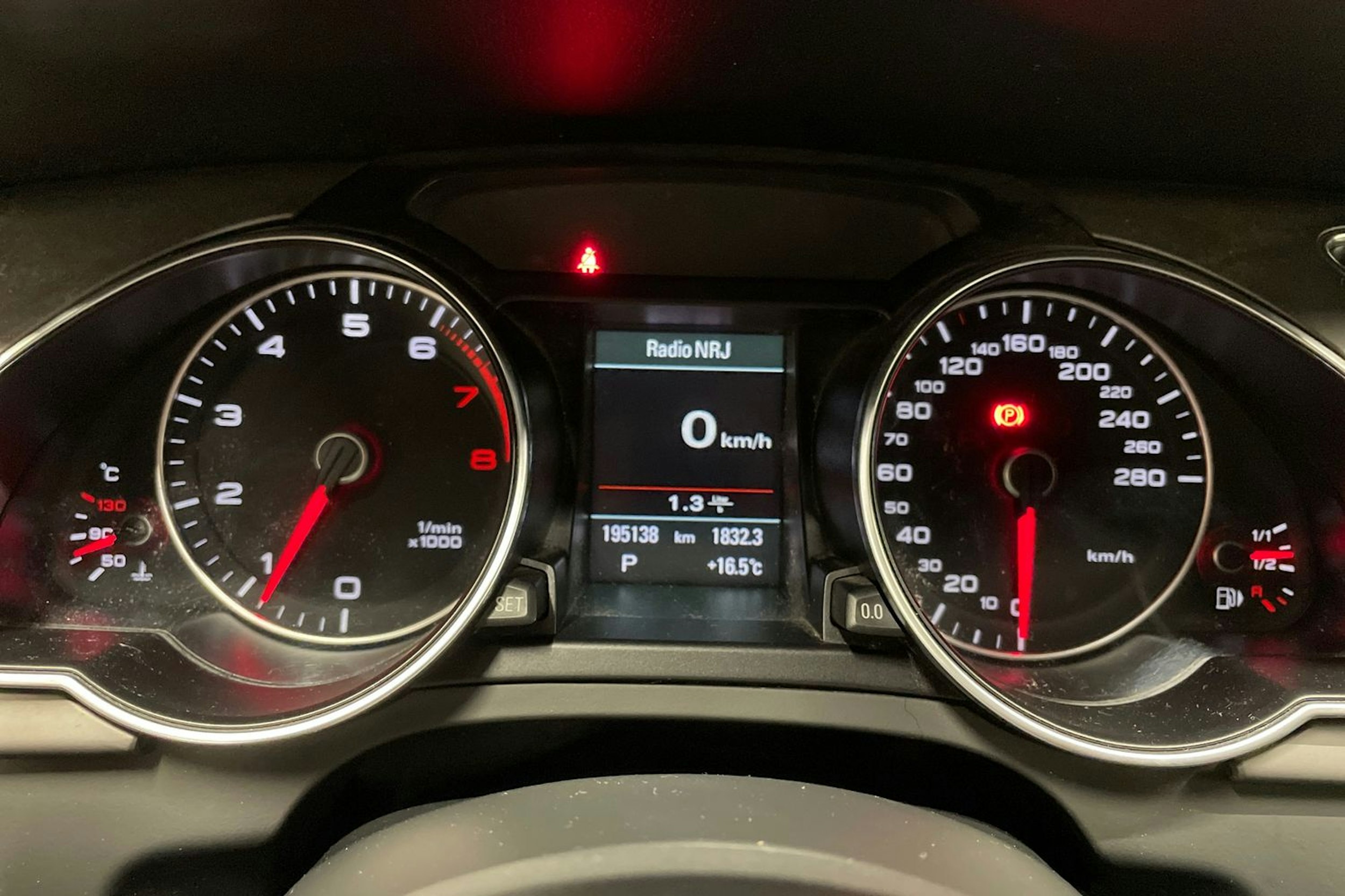 Musta Audi A5 2013 kuva 19.