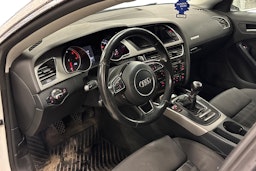 valkoinen Audi A5 2013 kuva 3.