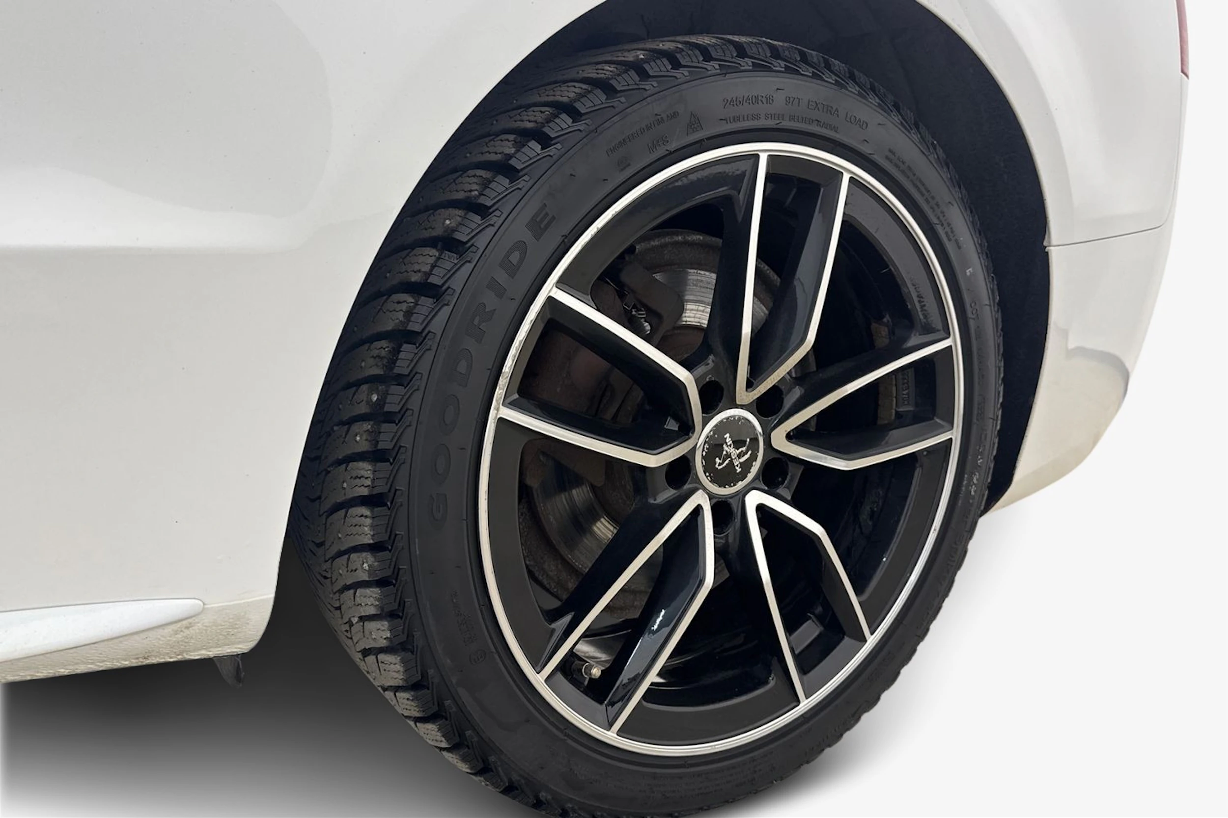 Valkoinen Audi A5 2013 kuva 9.