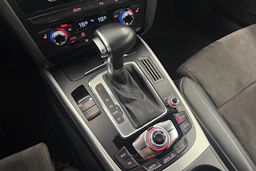 Valkoinen Audi A5 2013 kuva 17.