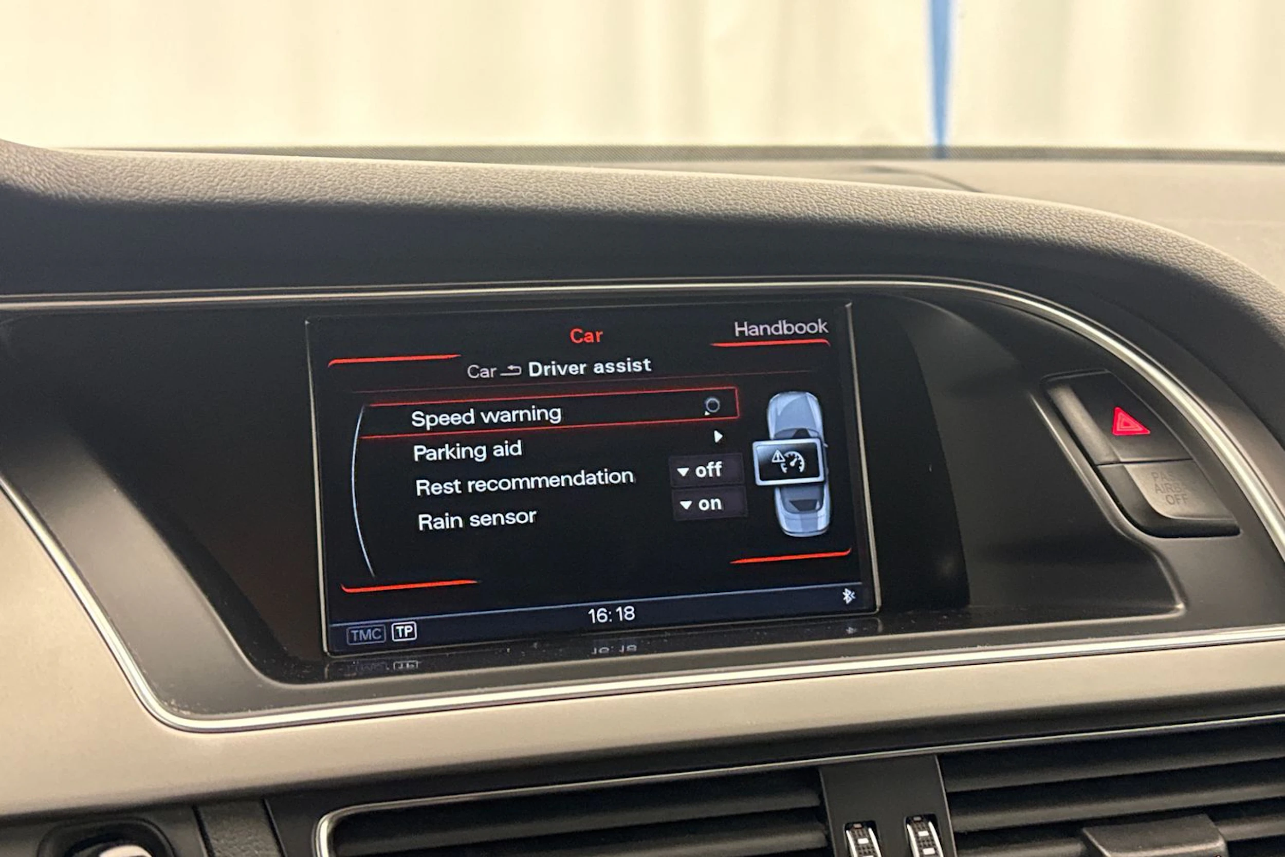 Valkoinen Audi A5 2013 kuva 21.