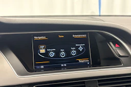 Valkoinen Audi A5 2013 kuva 23.