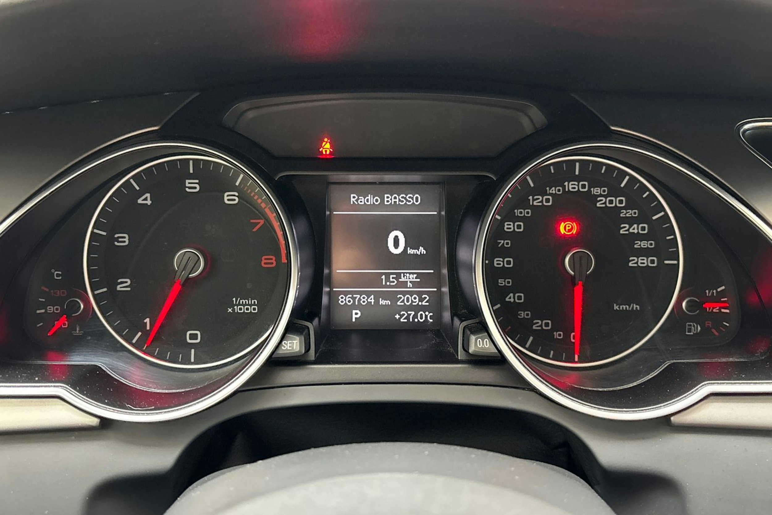 musta Audi A5 2013 kuva 22.