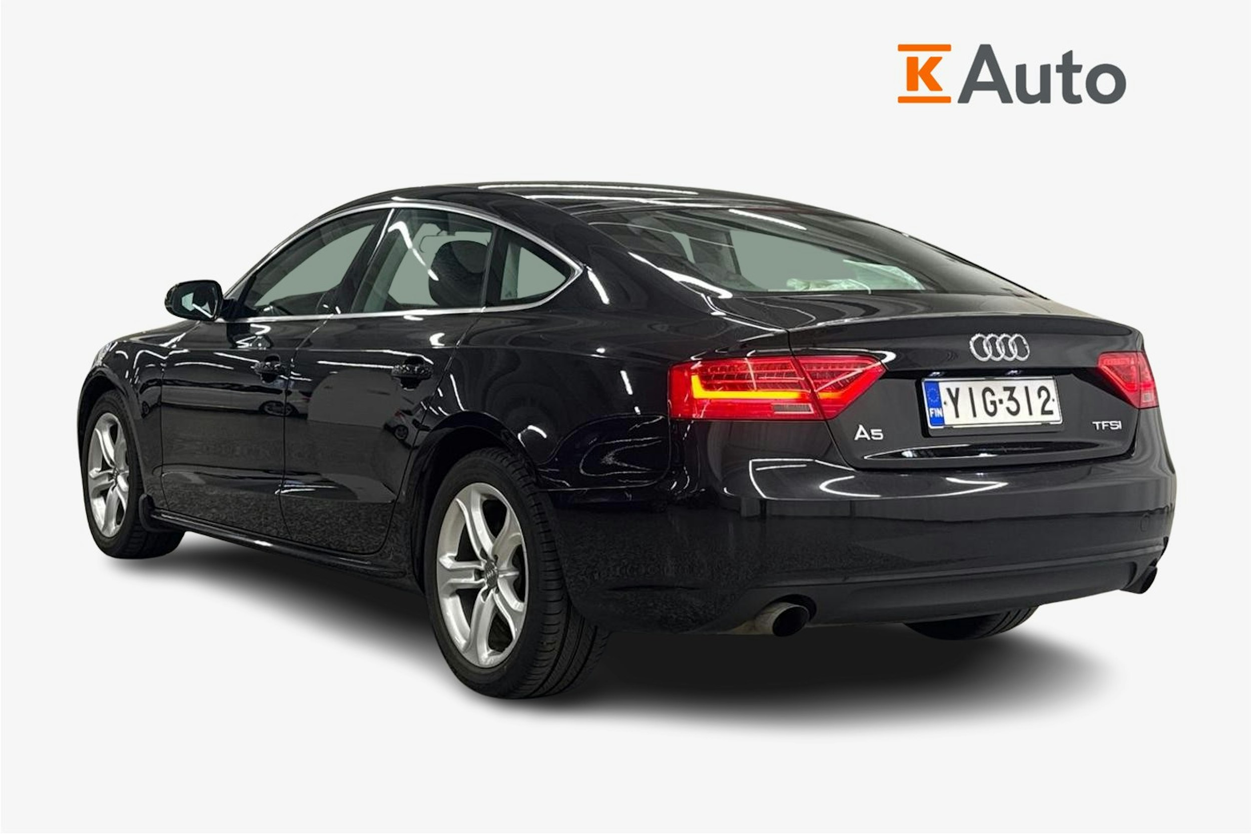Musta Audi A5 2013 kuva 2.
