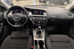 Musta Audi A5 2013 kuva 9.